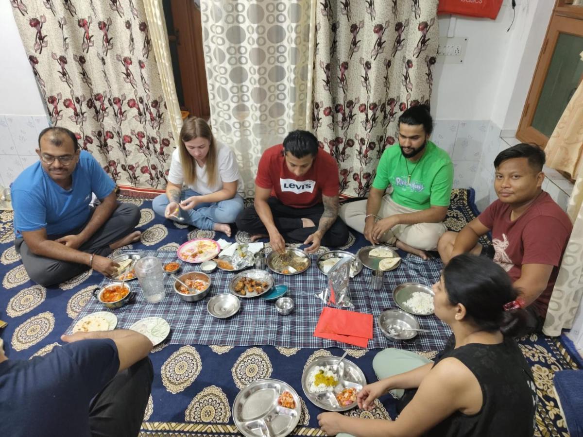 Mir Manzil Bed and Breakfast Srīnagar Buitenkant foto