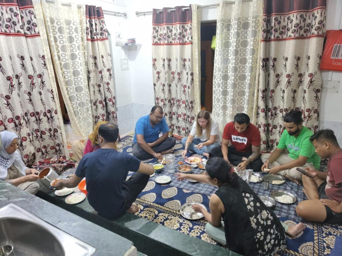 Mir Manzil Bed and Breakfast Srīnagar Buitenkant foto